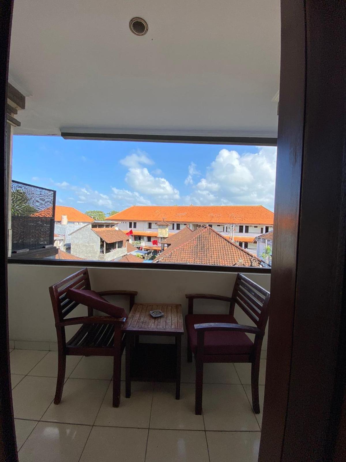 Jesens Inn II Кута Екстер'єр фото