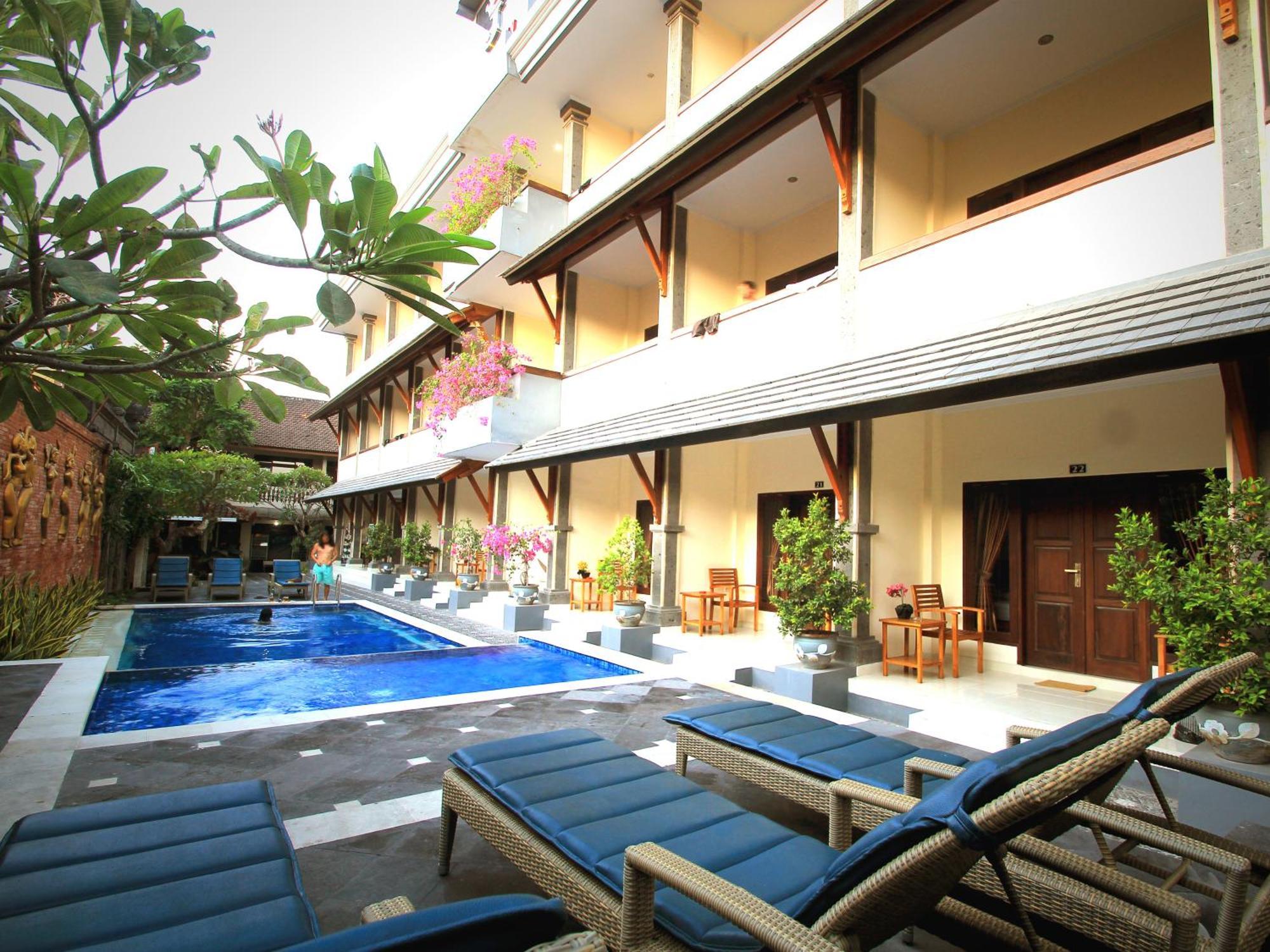 Jesens Inn II Кута Екстер'єр фото