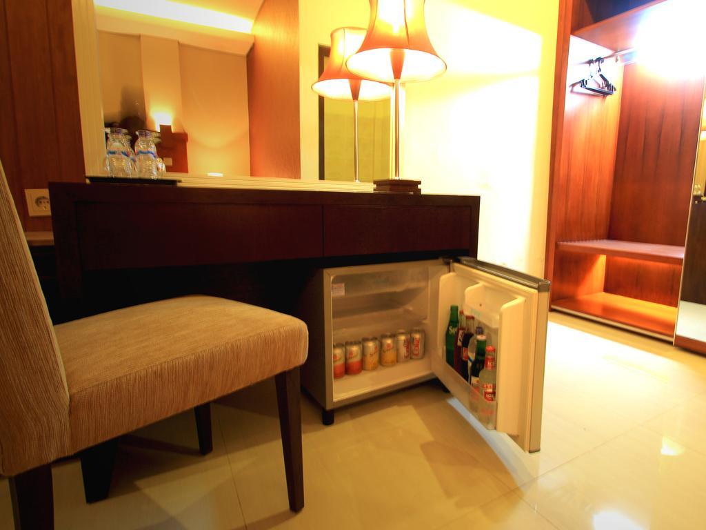 Jesens Inn II Кута Екстер'єр фото
