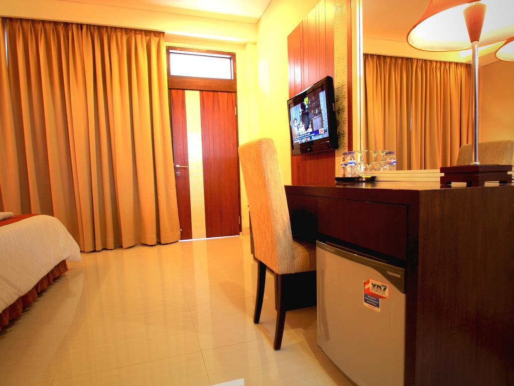 Jesens Inn II Кута Екстер'єр фото
