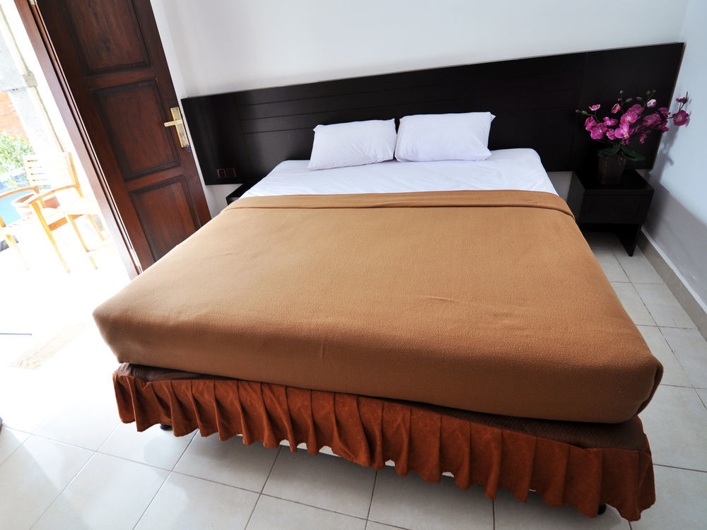 Jesens Inn II Кута Екстер'єр фото
